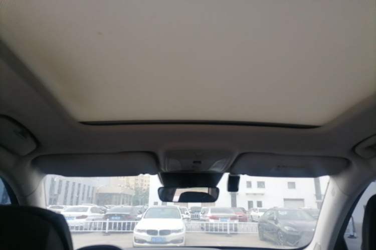 Used Hongqi HS5 2019 2.0T Smart Connect Flagship All-Wheel-Drive Version Headliner
