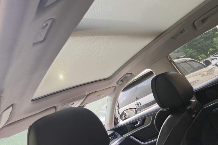 Used Hongqi HS5 2019 2.0T Smart Connect Flagship Edition Headliner