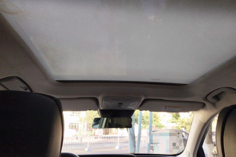 Used Hongqi HS5 2019 2.0T Smart Connect Flagship All-Wheel-Drive Version Headliner