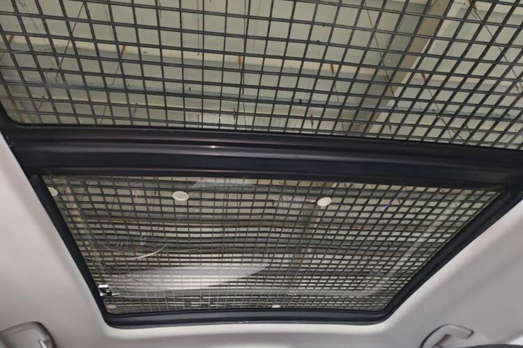 Used Hongqi HS5 2019 2.0T Smart Connect Flagship All-Wheel-Drive Version Headliner