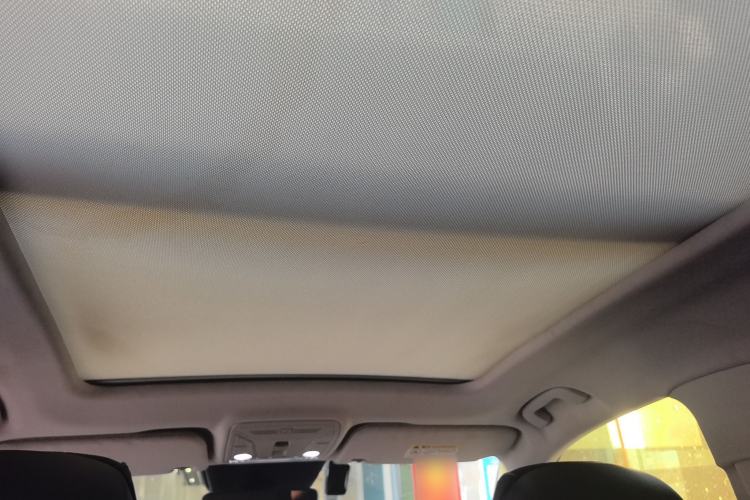 Used Hongqi HS5 2019 2.0T Smart Connect Flagship All-Wheel-Drive Version Headliner