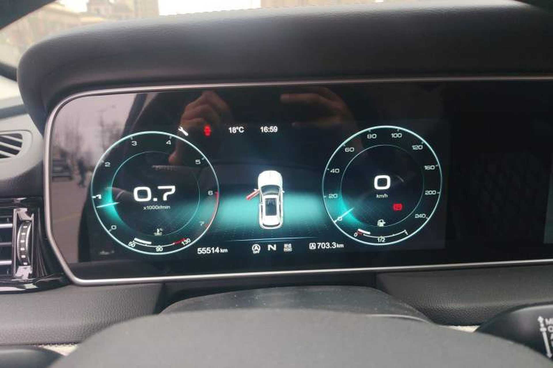 Used Hongqi HS5 2019 2.0T Smart Connect Flagship All-Wheel-Drive Version Instrument Cluster