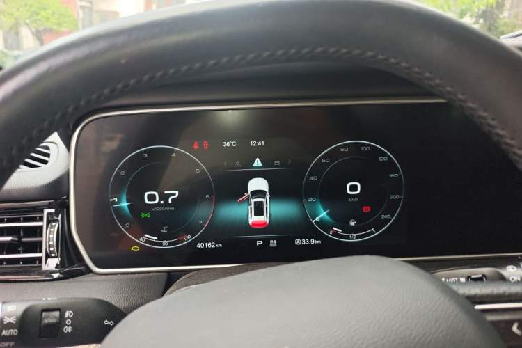 Used Hongqi HS5 2019 2.0T Smart Connect Flagship Edition Instrument Cluster