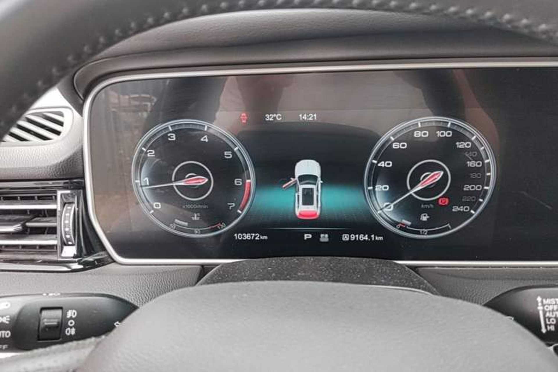 Used Hongqi HS5 2019 2.0T Smart Connect Flagship Edition Instrument Cluster