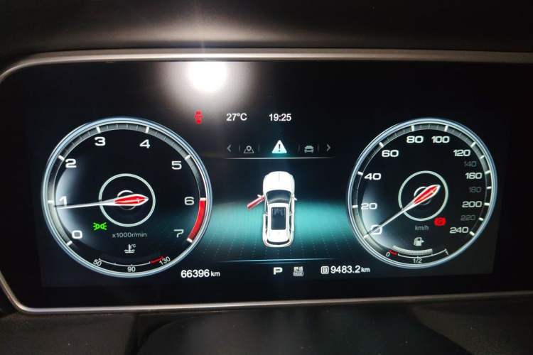 Used Hongqi HS5 2019 2.0T Smart Connect Flagship All-Wheel-Drive Version Instrument Cluster