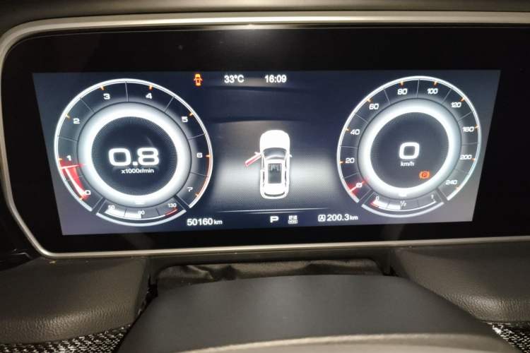 Used Hongqi HS5 2019 2.0T Smart Connect Flagship Edition Instrument Cluster