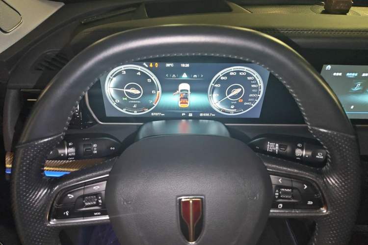 Used Hongqi HS5 2019 2.0T Smart Connect Flagship All-Wheel-Drive Version Instrument Cluster