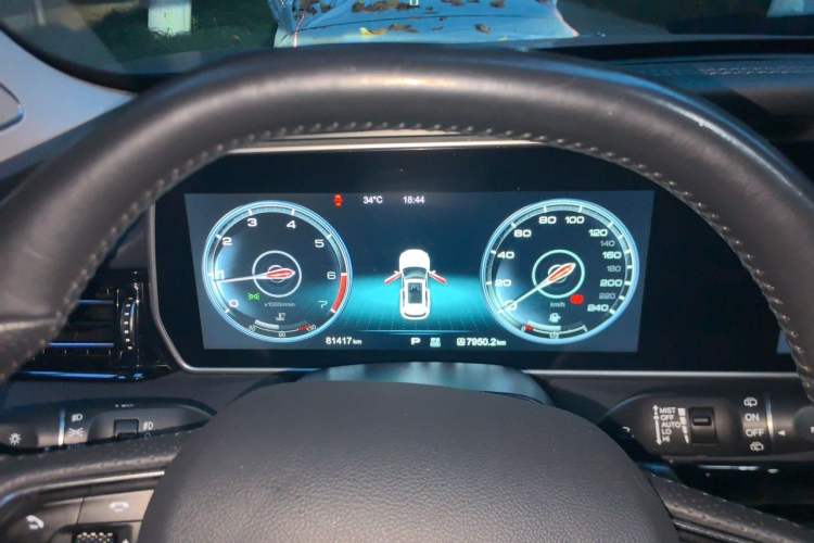 Used Hongqi HS5 2019 2.0T Smart Connect Flagship Edition Instrument Cluster