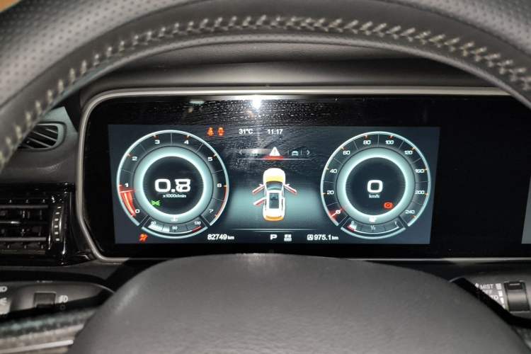 Used Hongqi HS5 2019 2.0T Smart Connect Flagship All-Wheel-Drive Version Instrument Cluster