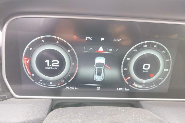 Used Hongqi HS5 2019 2.0T Smart Connect Flagship Edition Instrument Cluster