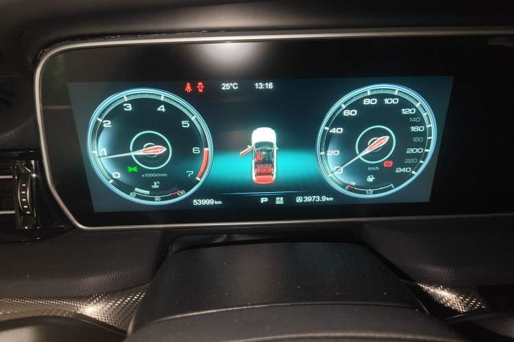 Used Hongqi HS5 2019 2.0T Smart Connect Flagship Edition Instrument Cluster