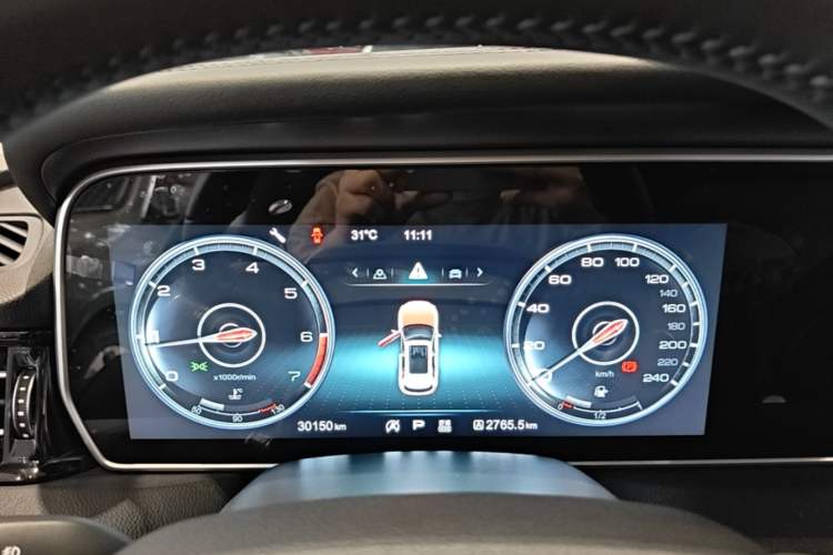 Used Hongqi HS5 2019 2.0T Smart Connect Flagship Edition Instrument Cluster