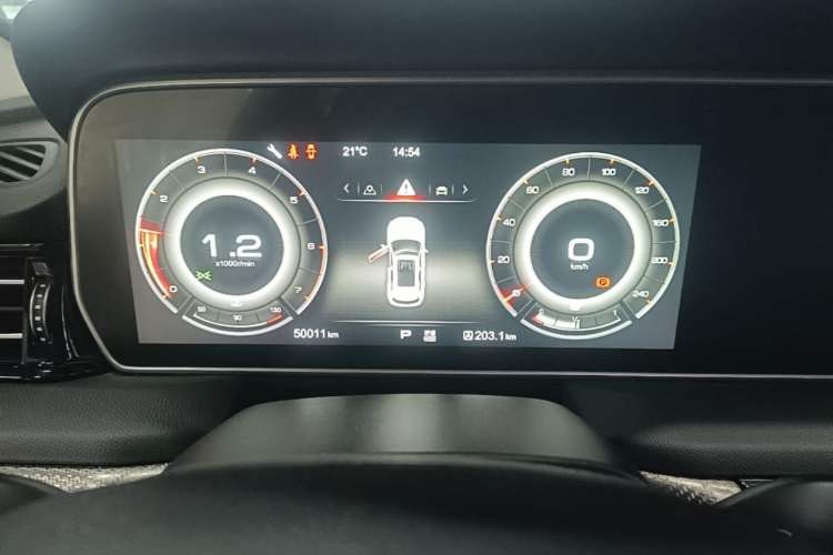 Used Hongqi HS5 2019 2.0T Smart Connect Flagship Edition Instrument Cluster