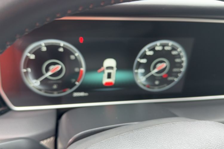 Used Hongqi HS5 2019 2.0T Smart Connect Flagship Edition Instrument Cluster