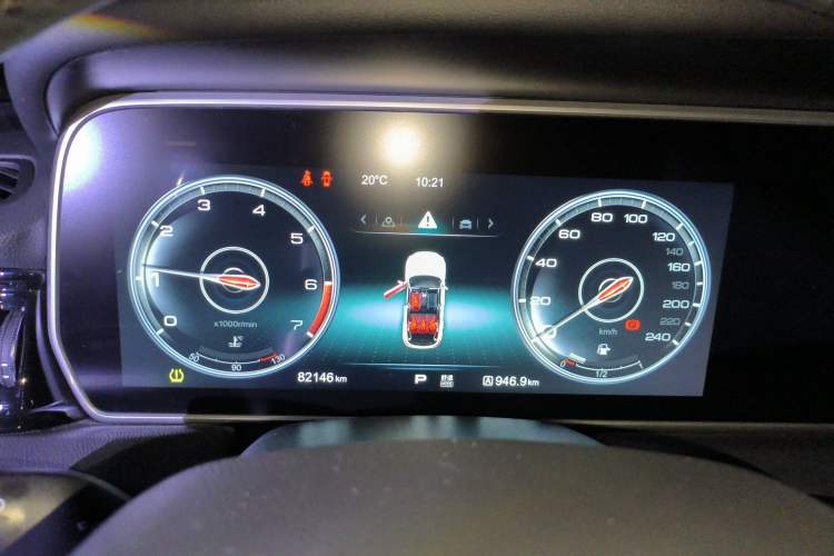 Used Hongqi HS5 2019 2.0T Smart Connect Flagship Edition Instrument Cluster