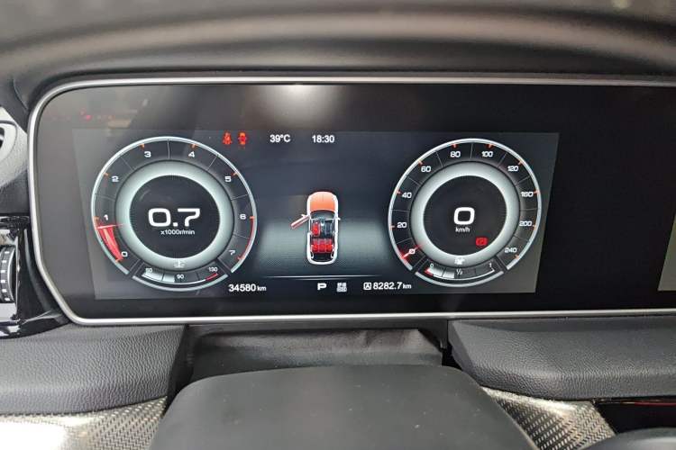 Used Hongqi HS5 2019 2.0T Smart Connect Flagship Edition Instrument Cluster
