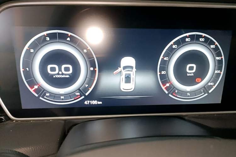 Used Hongqi HS5 2019 2.0T Smart Connect Flagship Edition Instrument Cluster