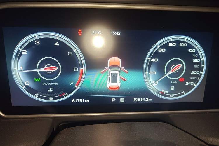 Used Hongqi HS5 2019 2.0T Smart Connect Flagship Edition Instrument Cluster