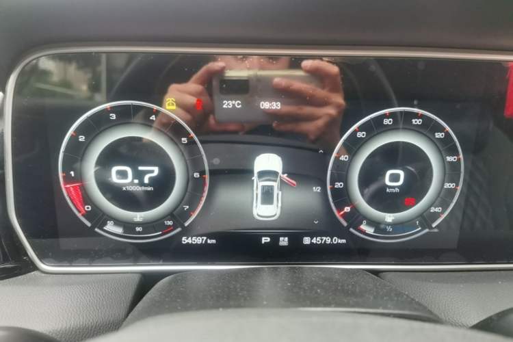 Used Hongqi HS5 2019 2.0T Smart Connect Flagship All-Wheel-Drive Version Instrument Cluster
