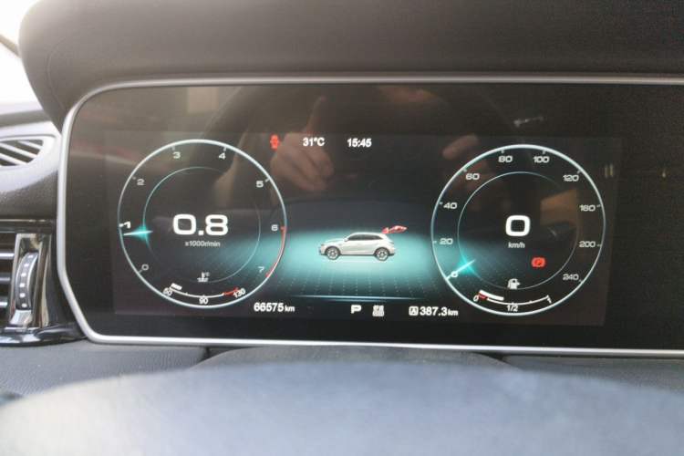 Used Hongqi HS5 2019 2.0T Smart Connect Flagship All-Wheel-Drive Version Instrument Cluster