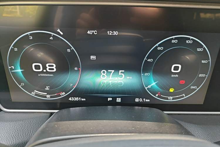Used Hongqi HS5 2019 2.0T Smart Connect Flagship Edition Instrument Cluster