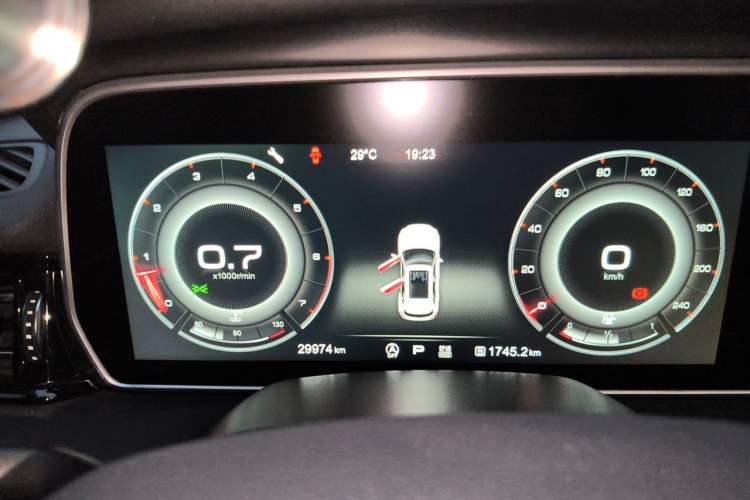 Used Hongqi HS5 2019 2.0T Smart Connect Flagship Edition Instrument Cluster