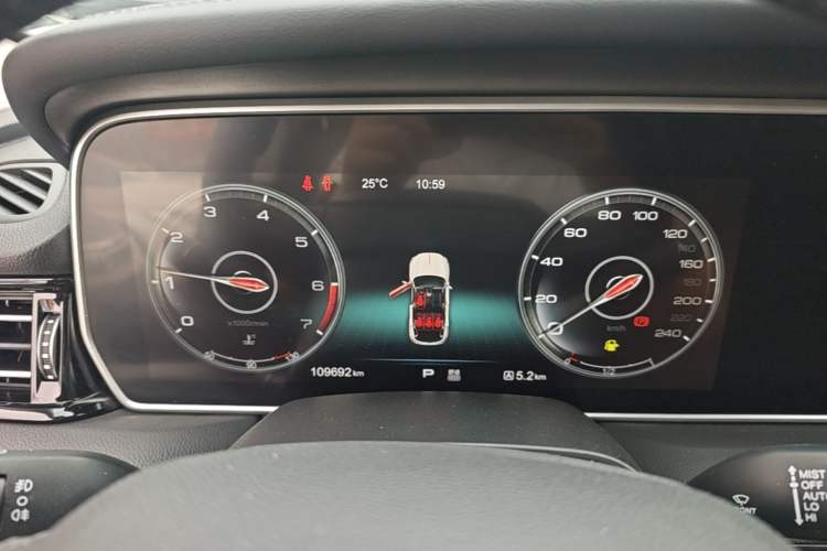Used Hongqi HS5 2019 2.0T Smart Connect Flagship Edition Instrument Cluster