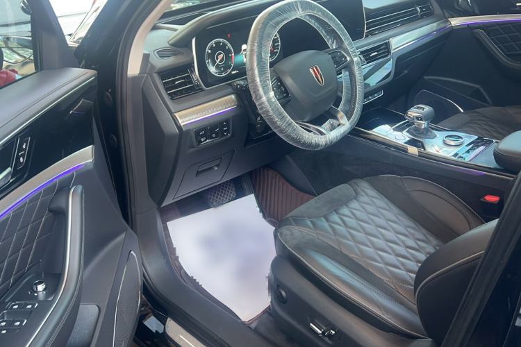 Used Hongqi HS5 2019 2.0T Smart Connect Flagship Edition Interior 1