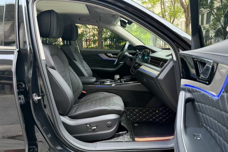 Used Hongqi HS5 2019 2.0T Smart Connect Flagship Edition Interior 1