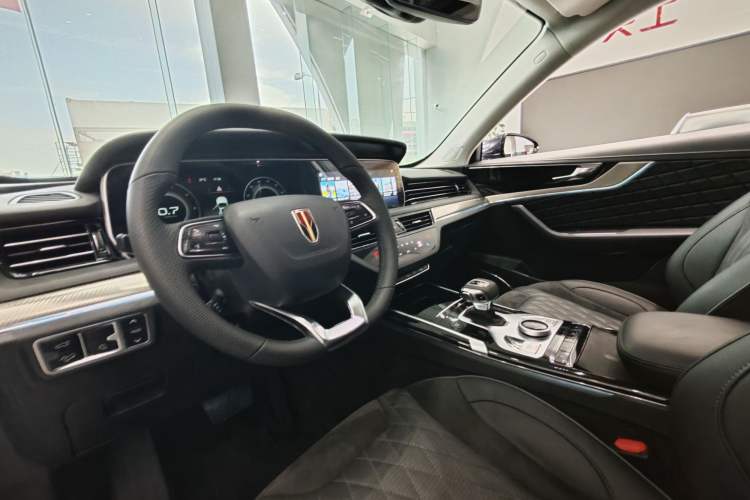 Used Hongqi HS5 2019 2.0T Smart Connect Flagship Edition Interior 11