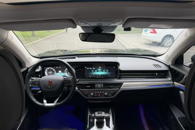 Used Hongqi HS5 2019 2.0T Smart Connect Flagship Edition Interior 2