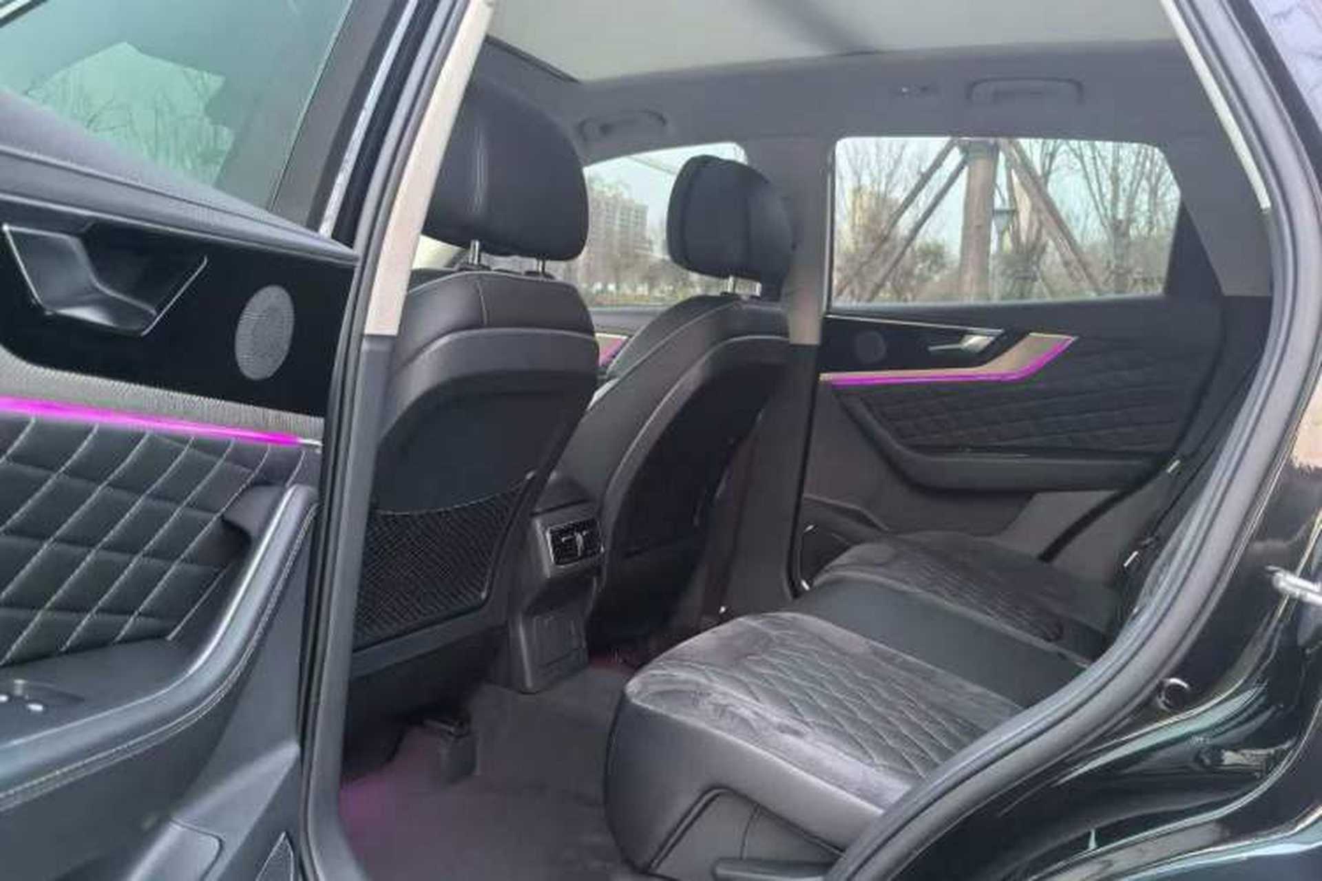 Used Hongqi HS5 2019 2.0T Smart Connect Flagship Edition Interior 3