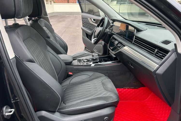 Used Hongqi HS5 2019 2.0T Smart Connect Flagship Edition Interior 4