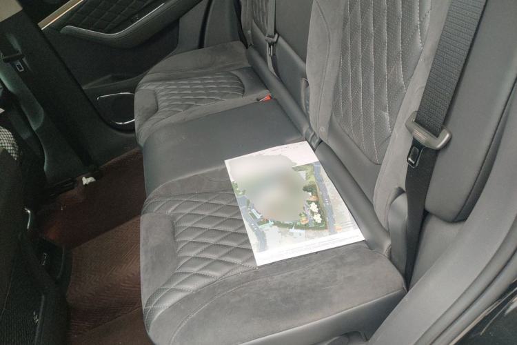 Used Hongqi HS5 2019 2.0T Smart Connect Flagship Edition Interior 4