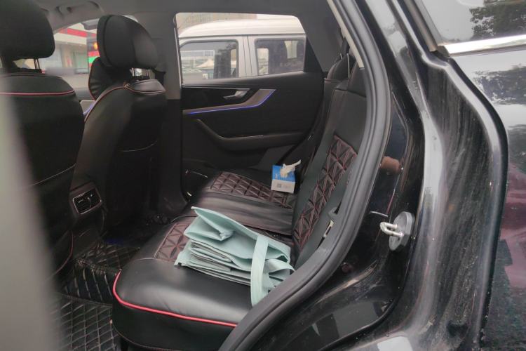 Used Hongqi HS5 2019 2.0T Smart Connect Flagship Edition Interior 4