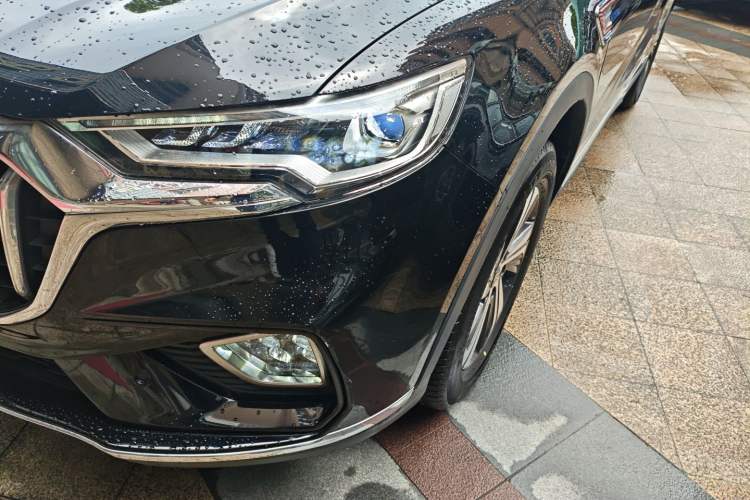 Used Hongqi HS5 2019 2.0T Smart Connect Flagship Edition Left Front Headlight