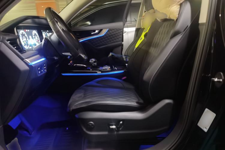 Used Hongqi HS5 2019 2.0T Smart Connect Flagship All-Wheel-Drive Version Left Front Seat