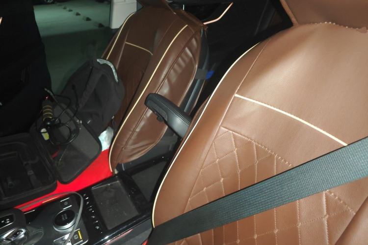 Used Hongqi HS5 2019 2.0T Smart Connect Flagship Edition Left Front Seat