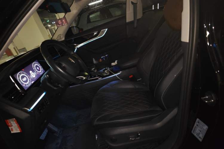 Used Hongqi HS5 2019 2.0T Smart Connect Flagship All-Wheel-Drive Version Left Front Seat