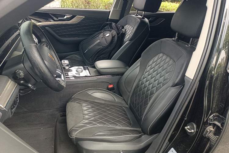 Used Hongqi HS5 2019 2.0T Smart Connect Flagship Edition Left Front Seat