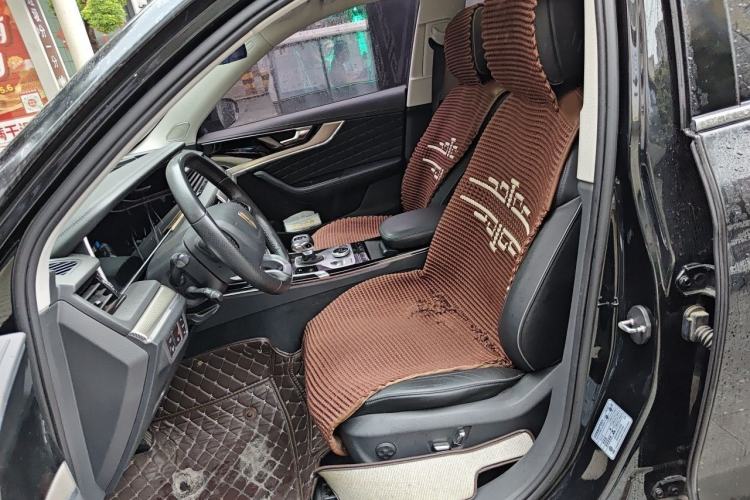 Used Hongqi HS5 2019 2.0T Smart Connect Flagship All-Wheel-Drive Version Left Front Seat