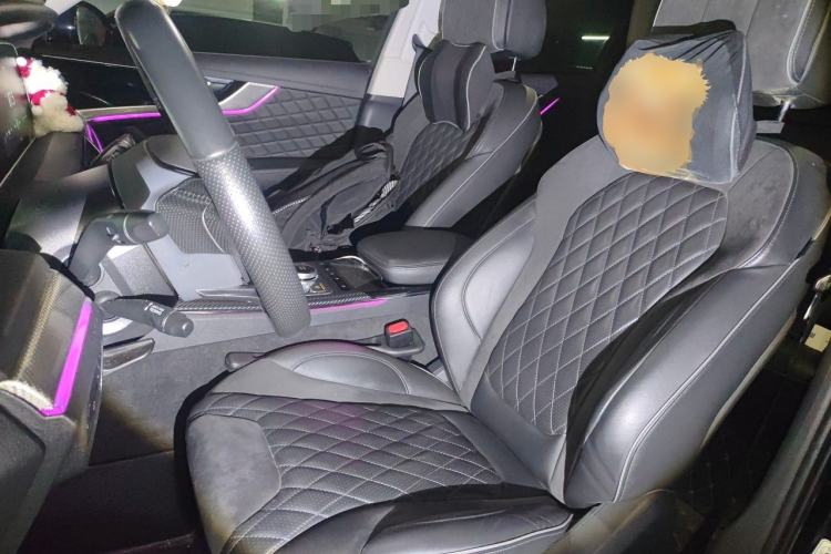 Used Hongqi HS5 2019 2.0T Smart Connect Flagship All-Wheel-Drive Version Left Front Seat
