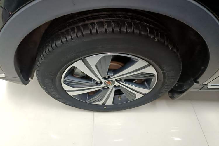 Used Hongqi HS5 2019 2.0T Smart Connect Flagship Edition Left Front Wheel Hub