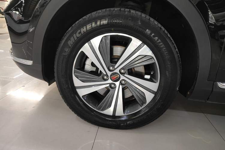Used Hongqi HS5 2019 2.0T Smart Connect Flagship Edition Left Front Wheel Hub