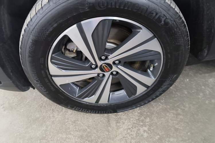 Used Hongqi HS5 2019 2.0T Smart Connect Flagship Edition Left Front Wheel Hub