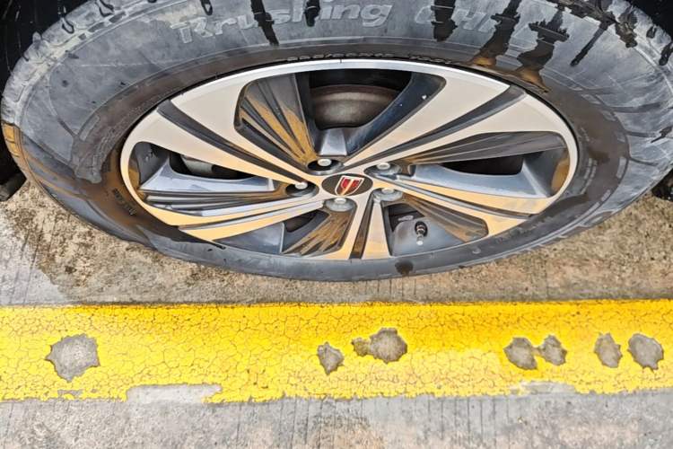 Used Hongqi HS5 2019 2.0T Smart Connect Flagship Edition Left Front Wheel Hub