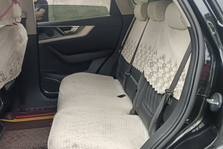 Used Hongqi HS5 2019 2.0T Smart Connect Flagship All-Wheel-Drive Version Left Rear Seat
