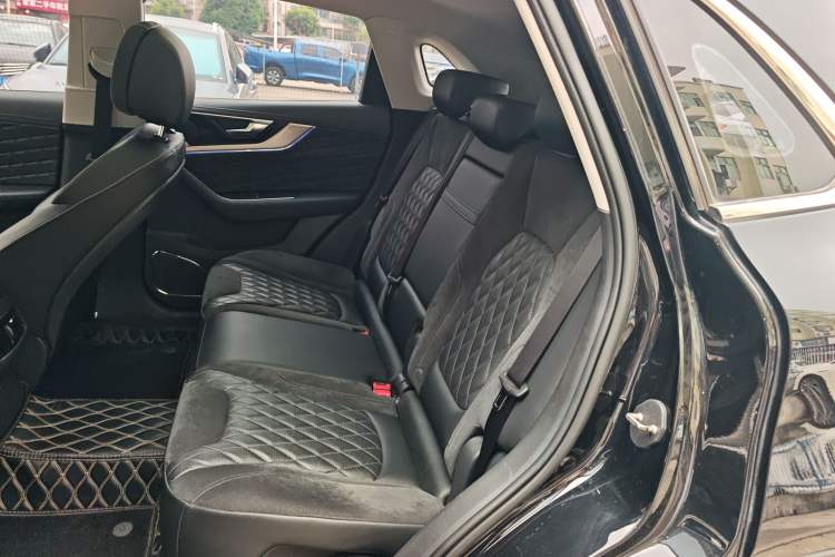 Used Hongqi HS5 2019 2.0T Smart Connect Flagship Edition Left Rear Seat