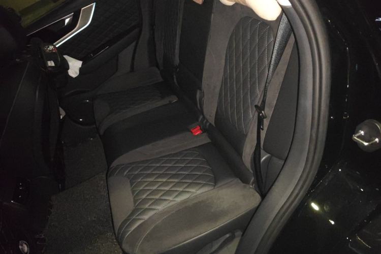 Used Hongqi HS5 2019 2.0T Smart Connect Flagship Edition Left Rear Seat