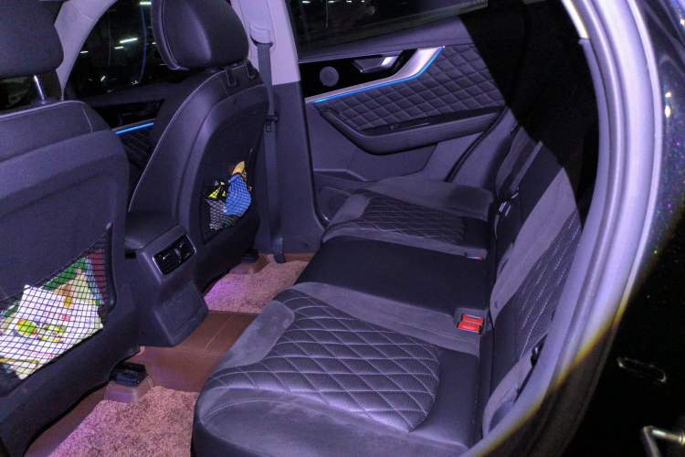 Used Hongqi HS5 2019 2.0T Smart Connect Flagship Edition Left Rear Seat